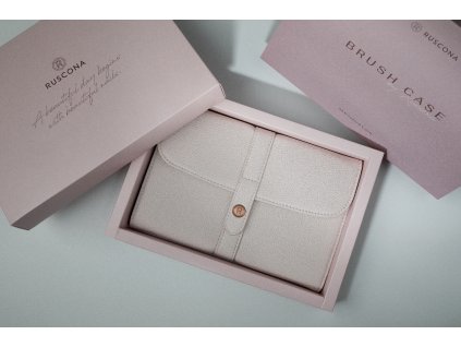 brush case baby pink 3